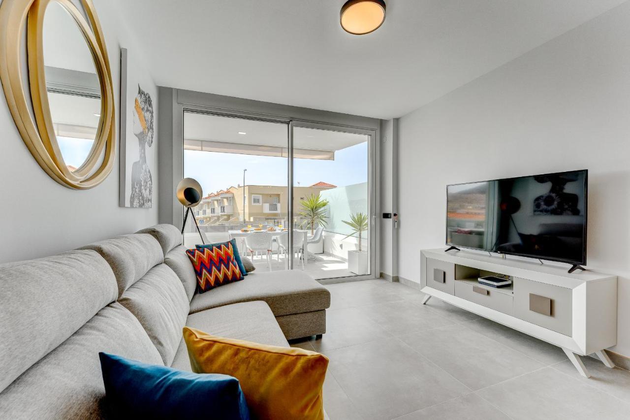 Modern New Apartment Las Terrazas De Costa Adeje. Heated Pool, Big Terrace And Private Parking 外观 照片